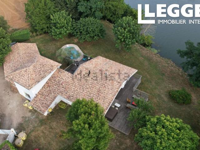 Maison, Clairac