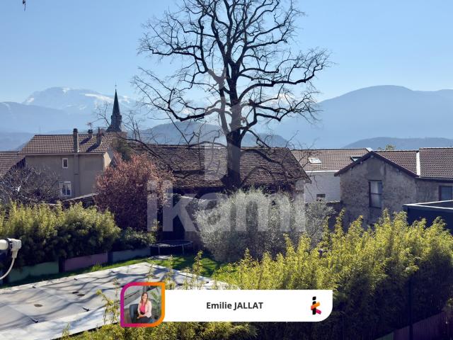 Maison Claix Village de 238 m2 144m² Claix