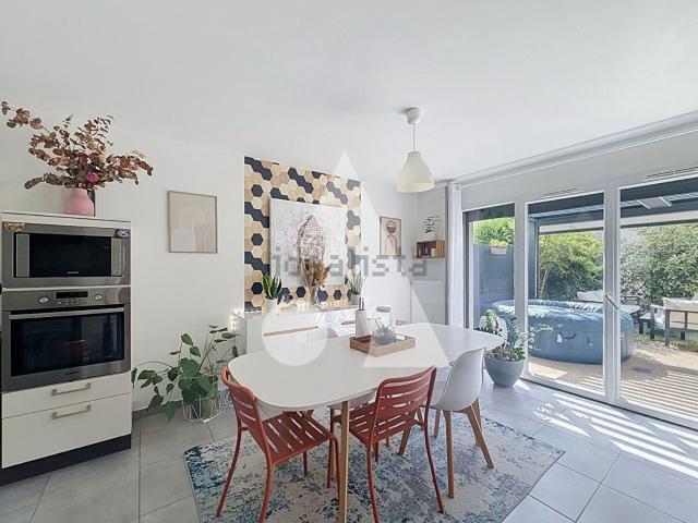 Maison, Clarafond Arcine