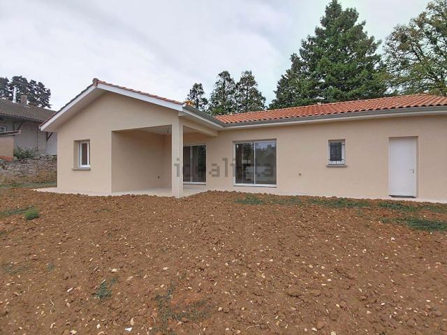 Maison, Clessé