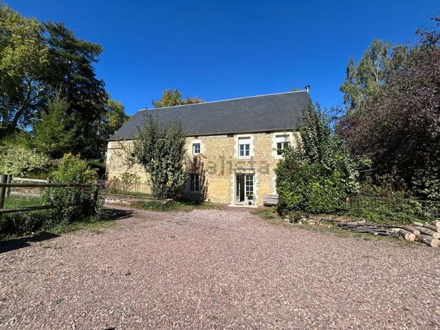 Maison, Cléville