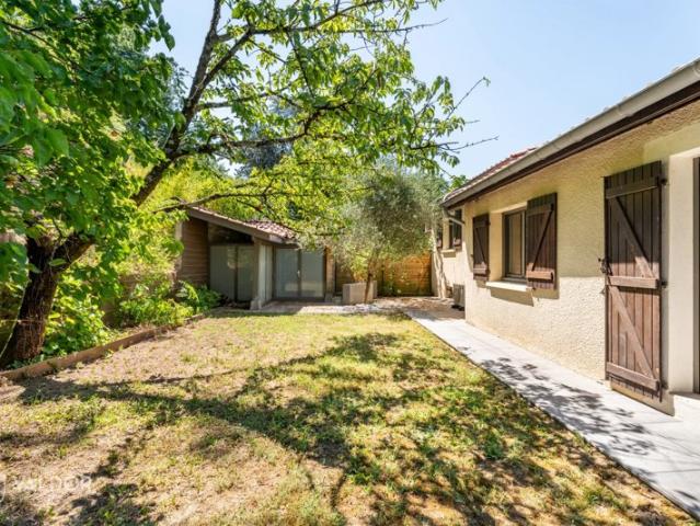 Maison climatisée avec jardin sans vis à vis à Trévoux