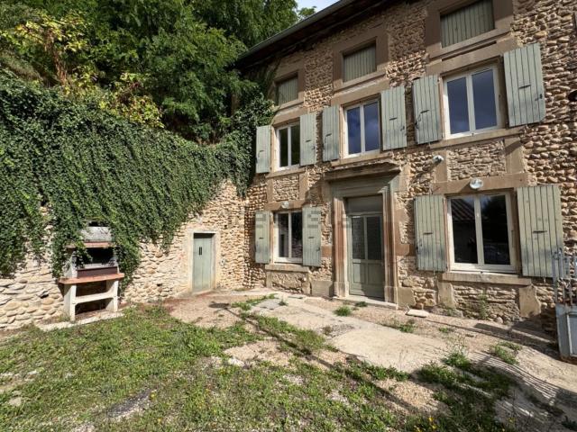 Maison, Crépol