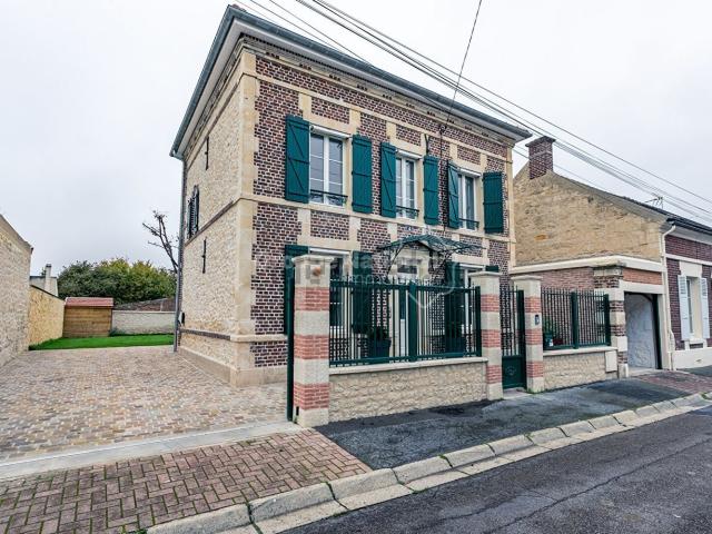 Maison, Crépy en Valois