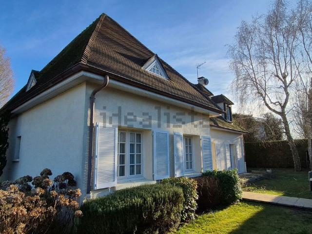 Maison, Crépy en Valois