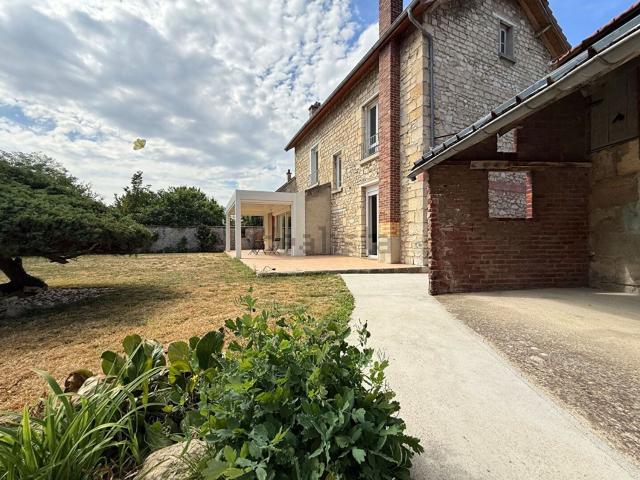 Maison, Crépy en Valois