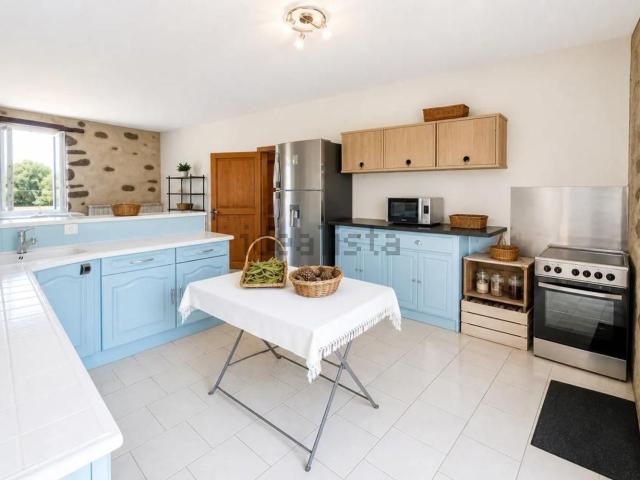 Maison, Crevant
