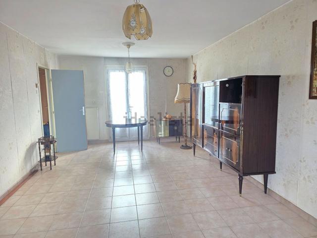 Maison, Crèvecœur le Grand