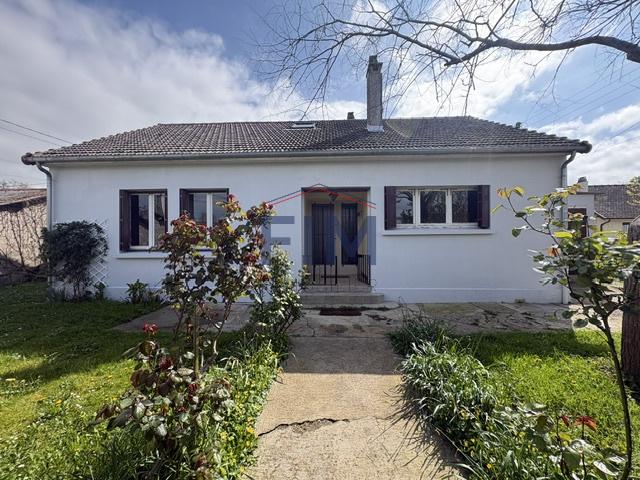 MAISON CRIEL SUR MER, BELLE SURFACE UNE PARTIE HABITABLE DE PLAIN PIED