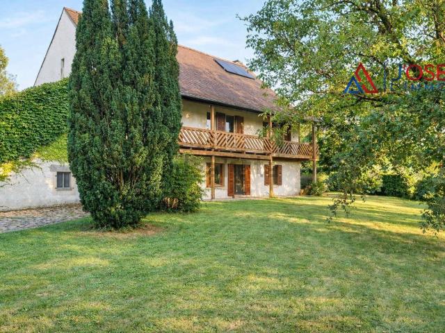 Maison, Crissey
