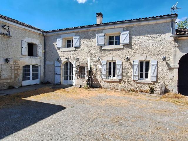Maison, Criteuil la Magdeleine