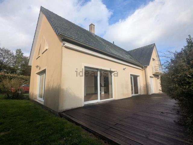 Maison, Croisilles