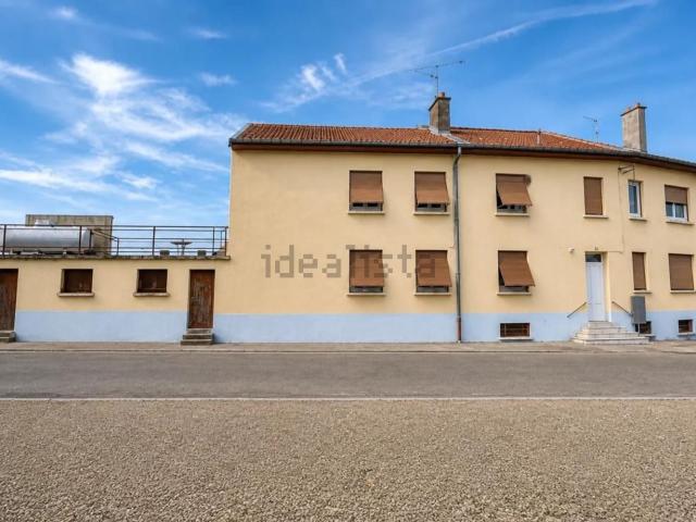 Maison, Croismare
