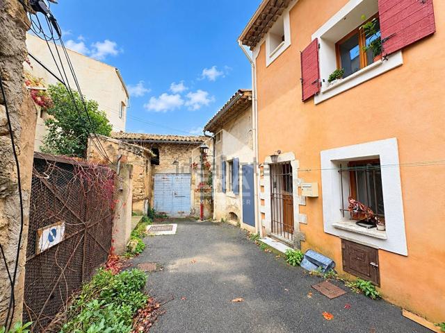 Maison, Cucuron