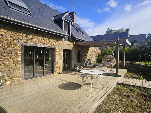 Maison, Cuguen