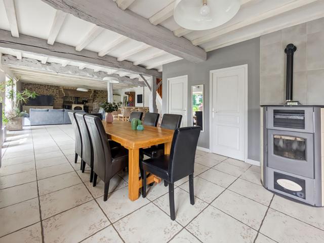 Maison à Vendre Cuguen 4 Chambres 10 minutes de la gare de Combourg