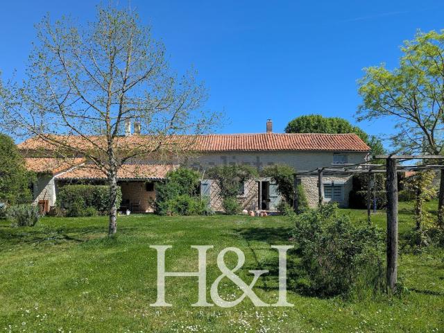 Maison, Cuhon