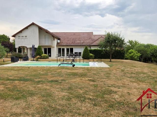 Maison, Cussey sur l&apos Ognon