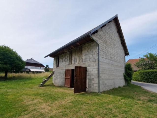 Maison, Cusy