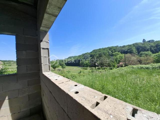 Maison à terminer de 160 m² – Vue campagne – Pessac sur Dordogne 33890