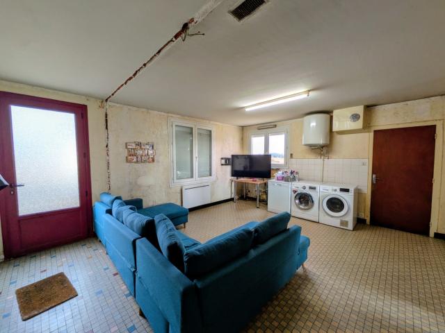 Maison à vendre 101 m² NUEIL LES AUBIERS 79