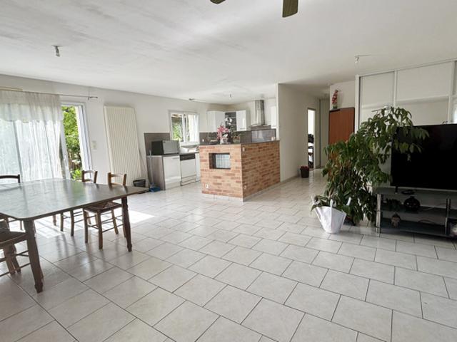 Maison à vendre 10 min de Chemillé et 20 min de Cholet Fra