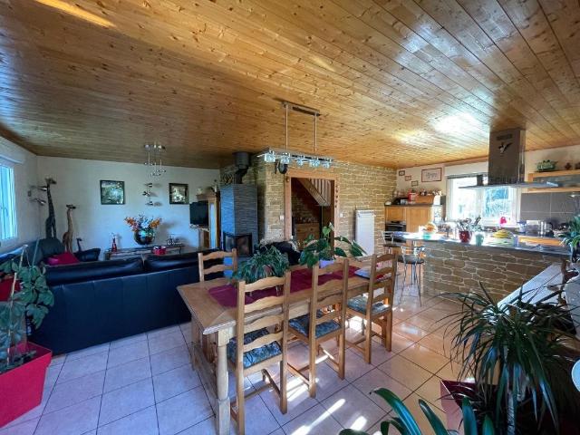 Maison À Vendre 131m² Anould