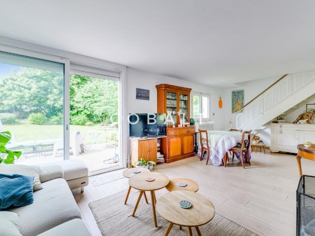 Maison à vendre 142m2 6 pièces 4 chambres La Celle Saint Cloud 78170