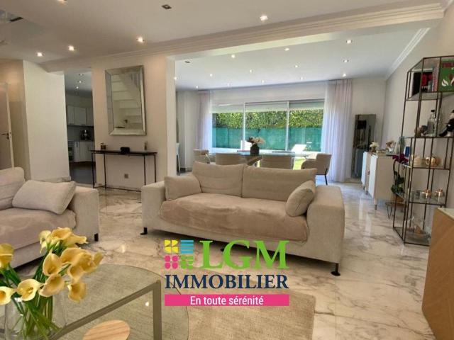 Maison À Vendre 152m² Saint Brice sous Forêt