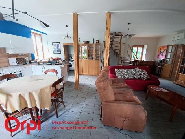 Maison À Vendre 165m² Trois Fonds