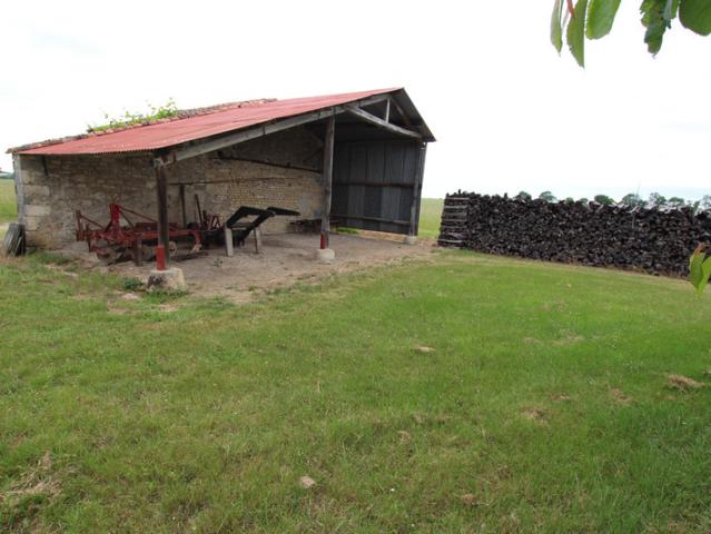 Maison à vendre 1 pièces SAINT LOUP 17