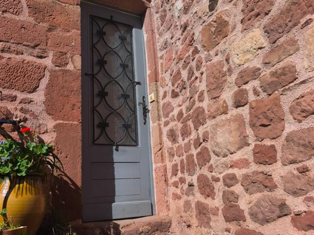 Maison à vendre 2 pièces SAINT CHRISTOPHE VALLON 12