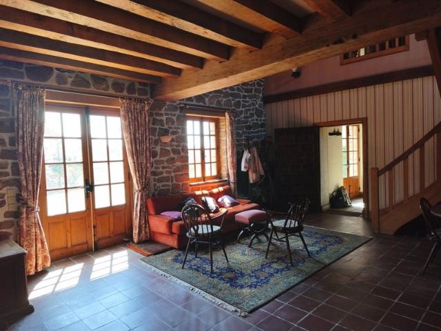 Maison à vendre 7 pièces 234 m² Le Bourg D'hem 23 Lac pêch. 232m² Le Bourg d'Hem