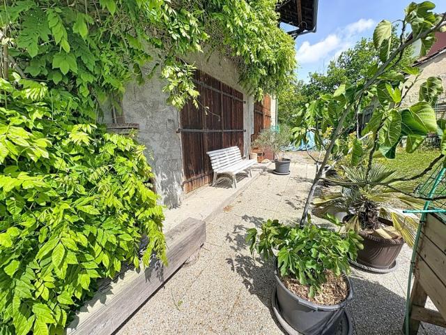 Maison à vendre 7 pièces CRANVES SALES 74
