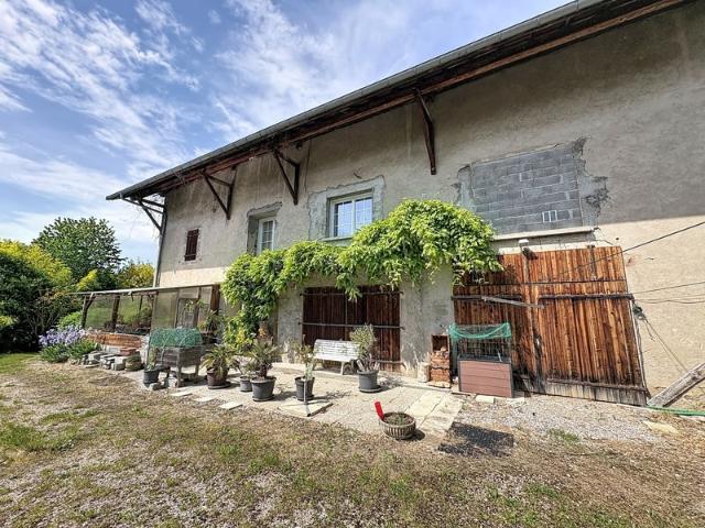 Maison à vendre 7 pièces CRANVES SALES 74