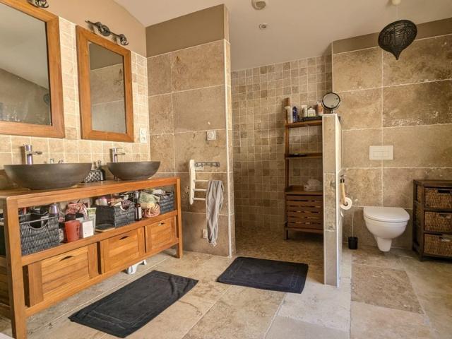 Maison à vendre 7 pièces AUBIGNE RACAN 72