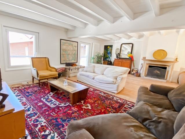 Maison à vendre 7 pièces GRILLY 01