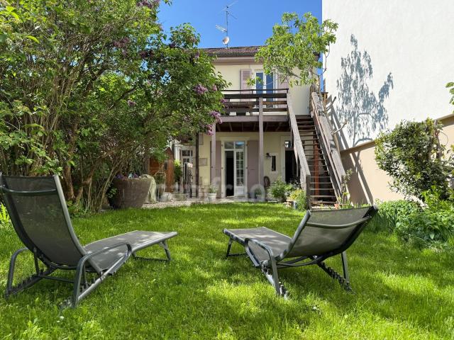 Maison à vendre 7 pièces DIVONNE LES BAINS 01 170m² Divonne les Bains