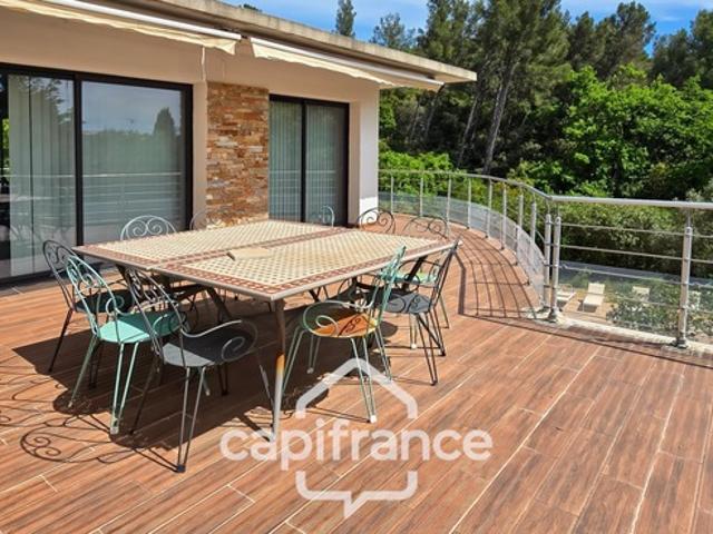 Maison à vendre 7 pièces LA VALETTE DU VAR 83