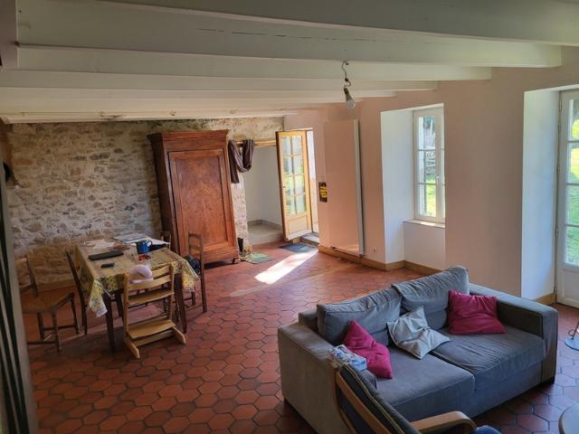 Maison à vendre 7 pièces SAINT LOUP LAMAIRE 79 Terrain de 4 000 m²