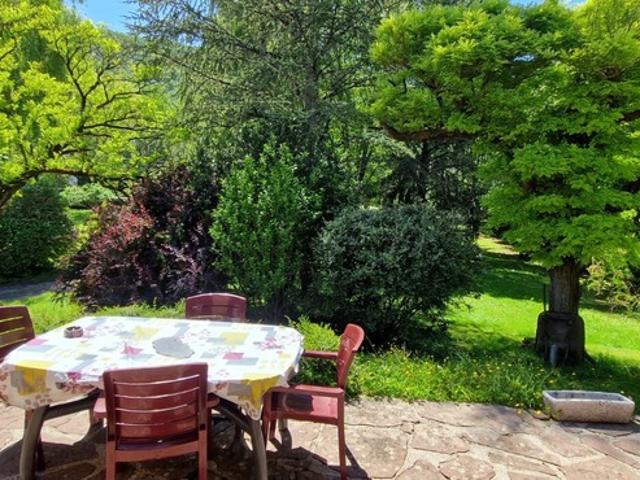 Maison à vendre 7 pièces SALLES LA SOURCE 12