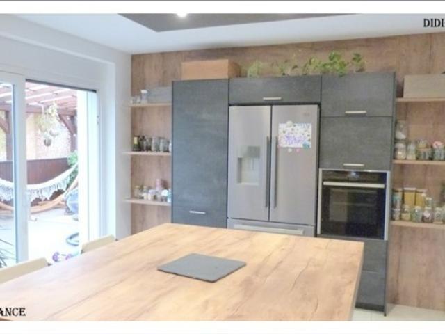 Maison à vendre 7 pièces SARRALBE 57
