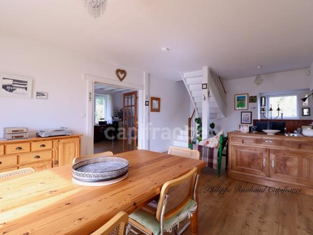Maison à vendre 7 pièces PUY DE SERRE 85