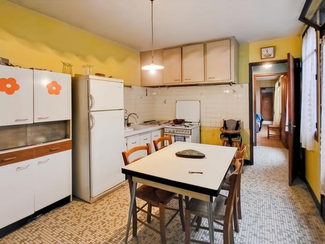 Maison à vendre 7 pièces TRIE SUR BAISE 65