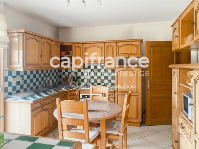 Maison à vendre 7 pièces VERT 78