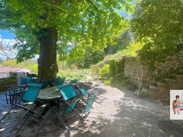 Maison À Vendre 457m² Soudorgues