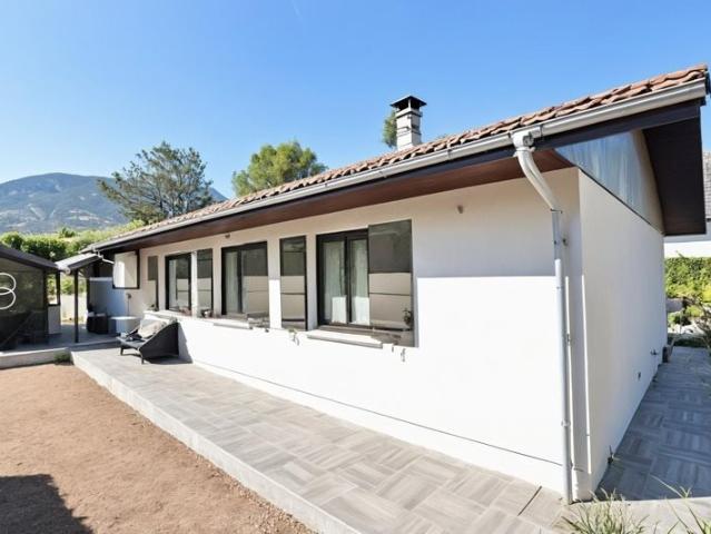 Maison à vendre 4 pièces BONS EN CHABLAIS 74 126m² Bons en Chablais