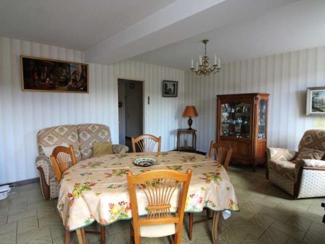 Maison à vendre 4 pièces BRINON SUR BEUVRON 58