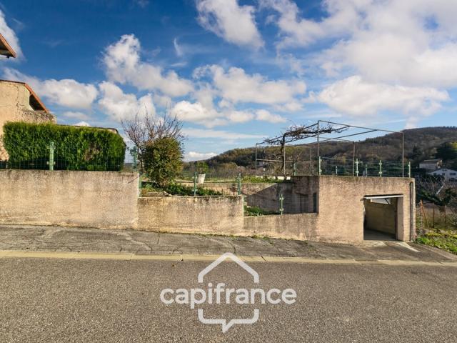 Maison à vendre 4 pièces LAVEYRON 26