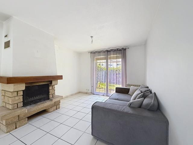 Maison à vendre 4 pièces VILLE LA GRAND 74 78m² Ville la Grand